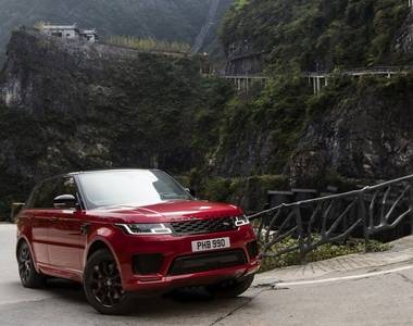 Range Rover Sport PHEV becomes the first SUV to climb Heaven’s Gate
