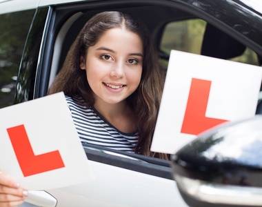 Young driver's guide to car insurance