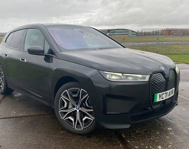 bmw_ix_1