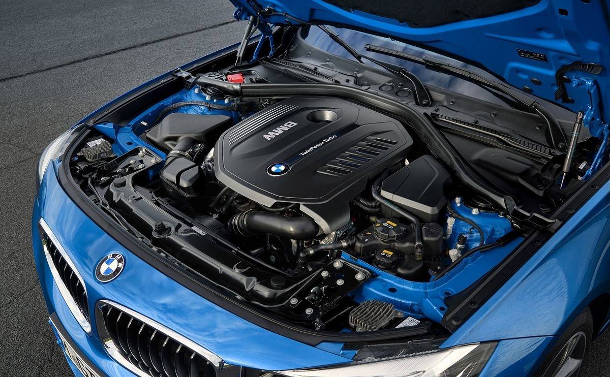 We review the 2018 BMW 3 Series saloon - Engine & power