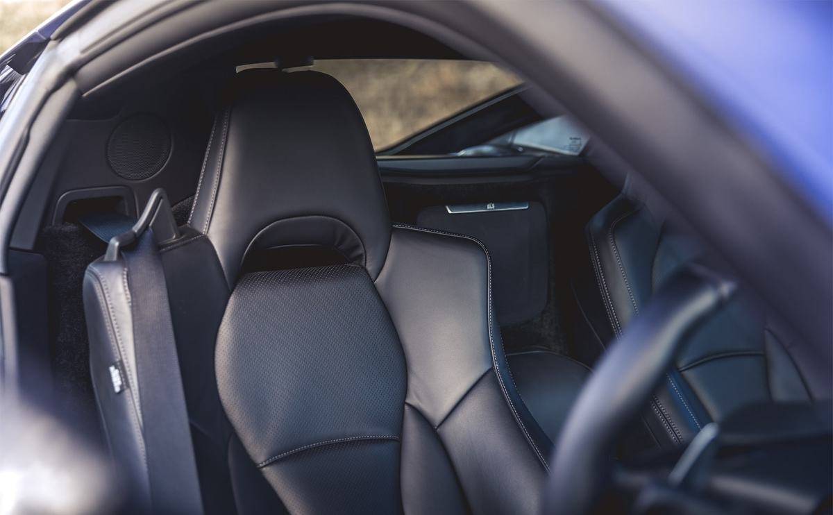 We review the 2019 Honda NSX - Safety