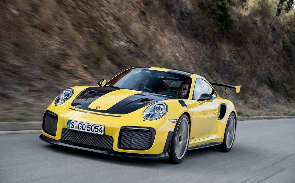 We review the Porsche 911 GT2 RS - Why buy