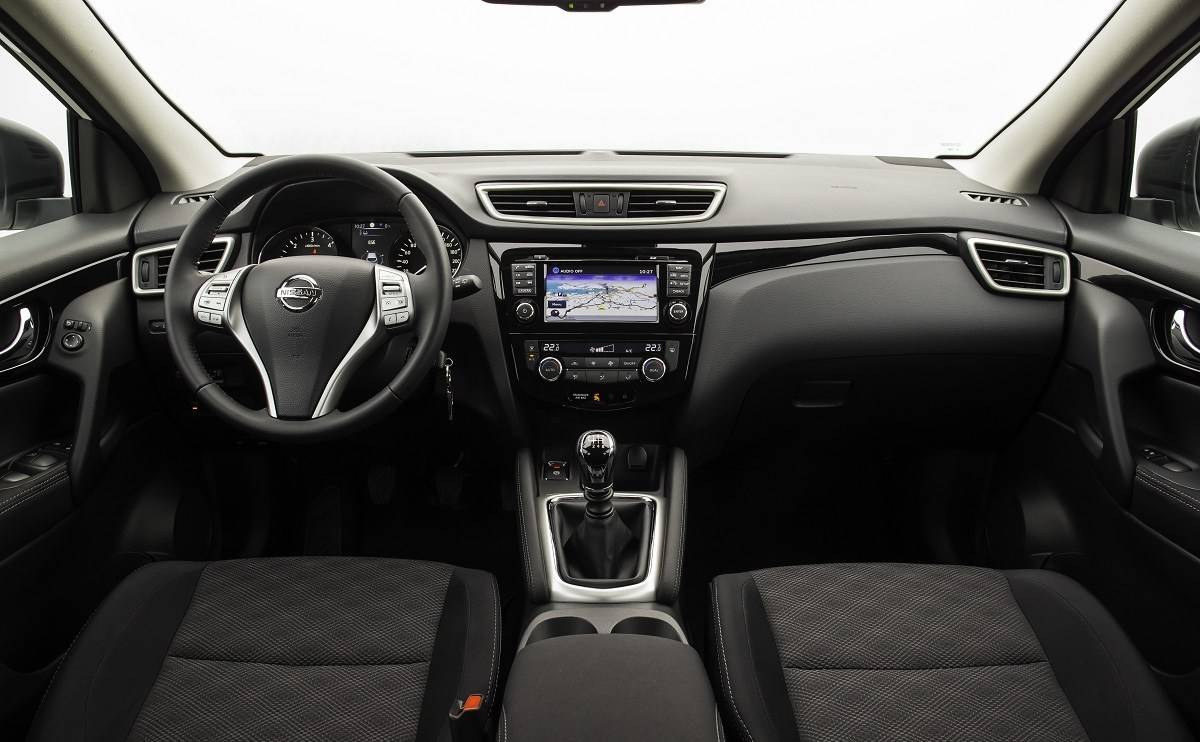 Nissan Qashqai - Interior