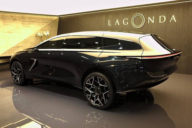 Aston Martin Lagonda SUV