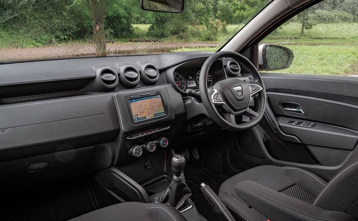 We review the 2019 Dacia Duster - Interior