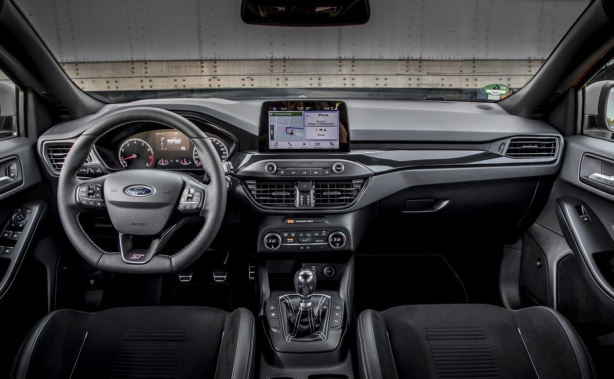 Ford Focus - Interior