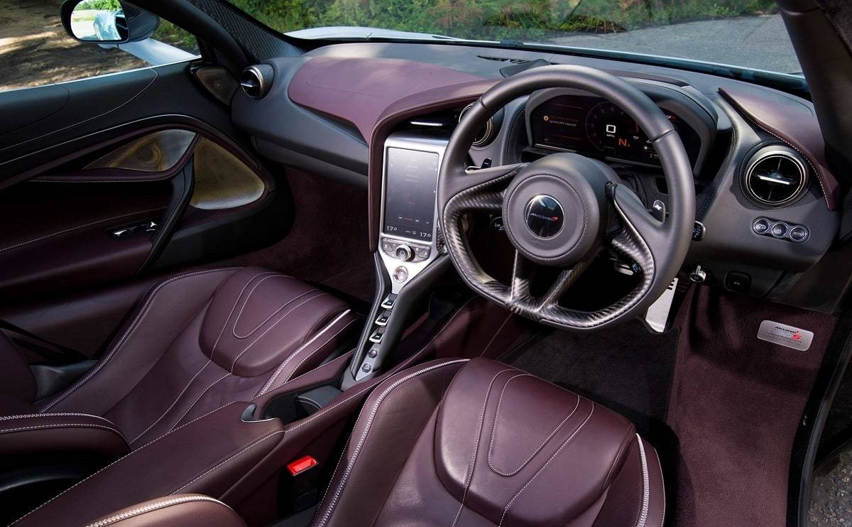 McLaren 720S - Interior