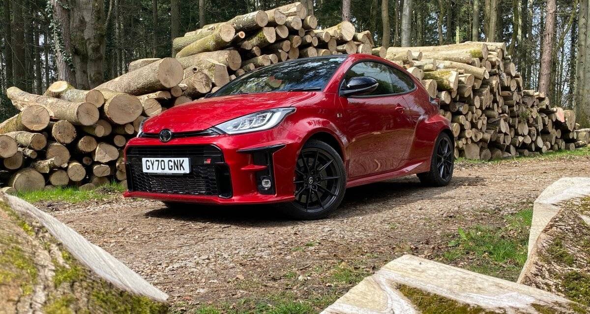 toyota_gryaris_1