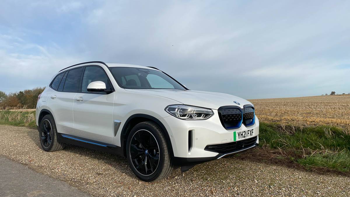 bmw_ix3_1