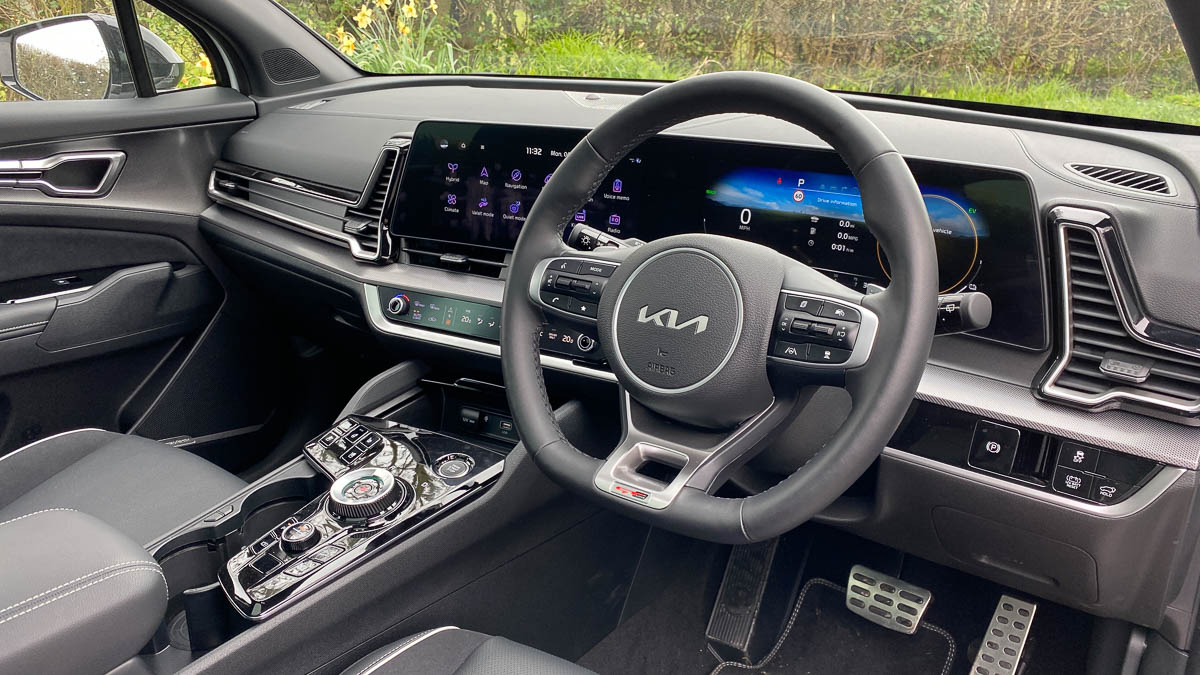 kia-sportage-1-6-gt-line-hev-styling-specs-and-power
