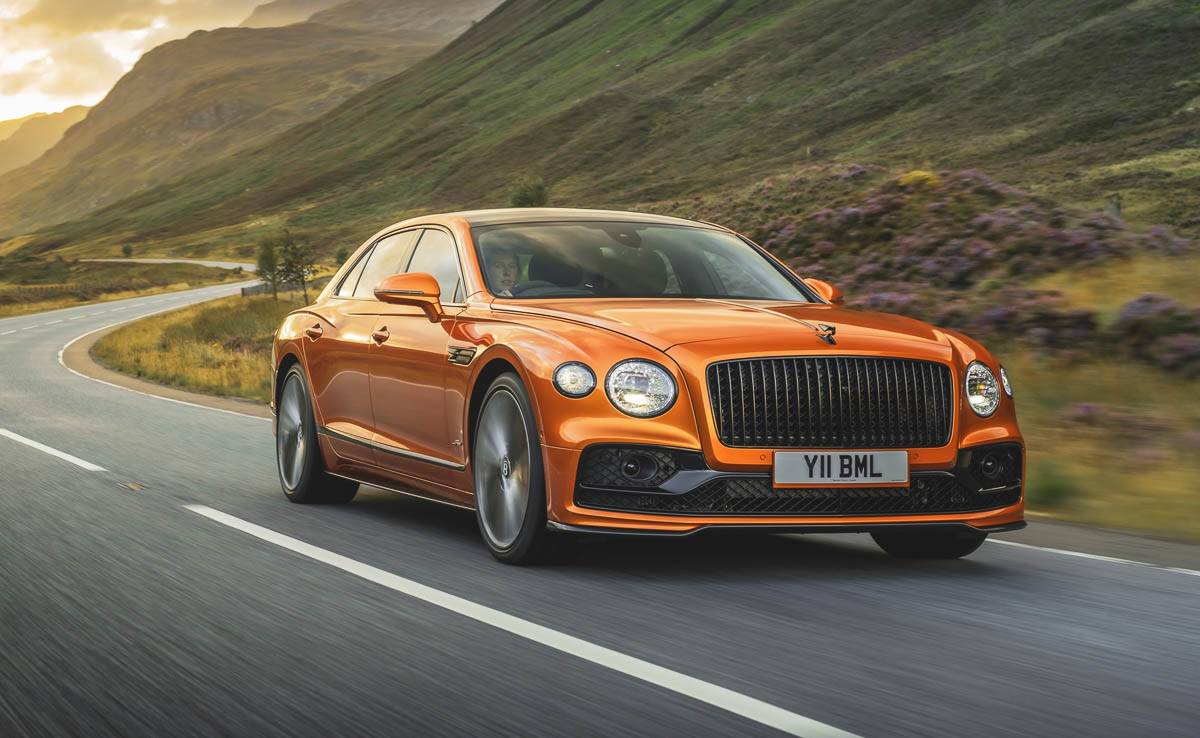 bentley_flyingspur_speed