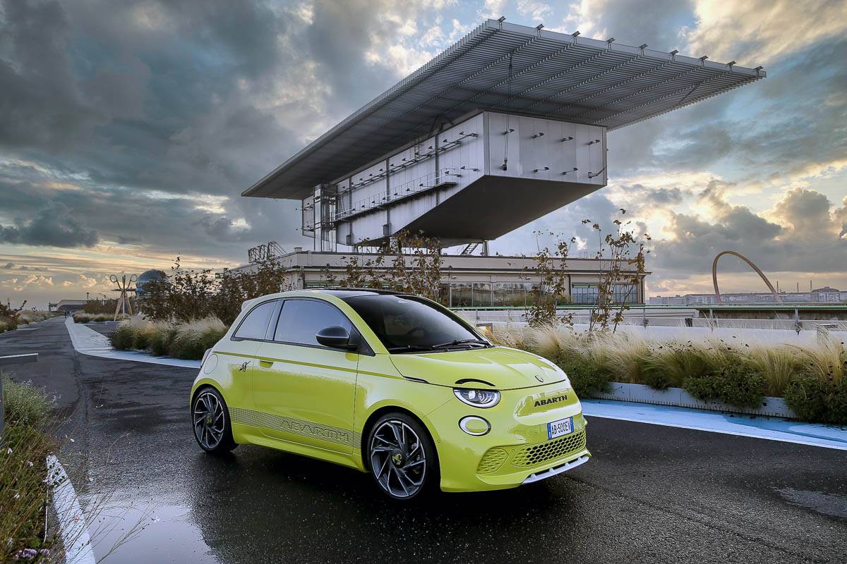 abarth_500e_1