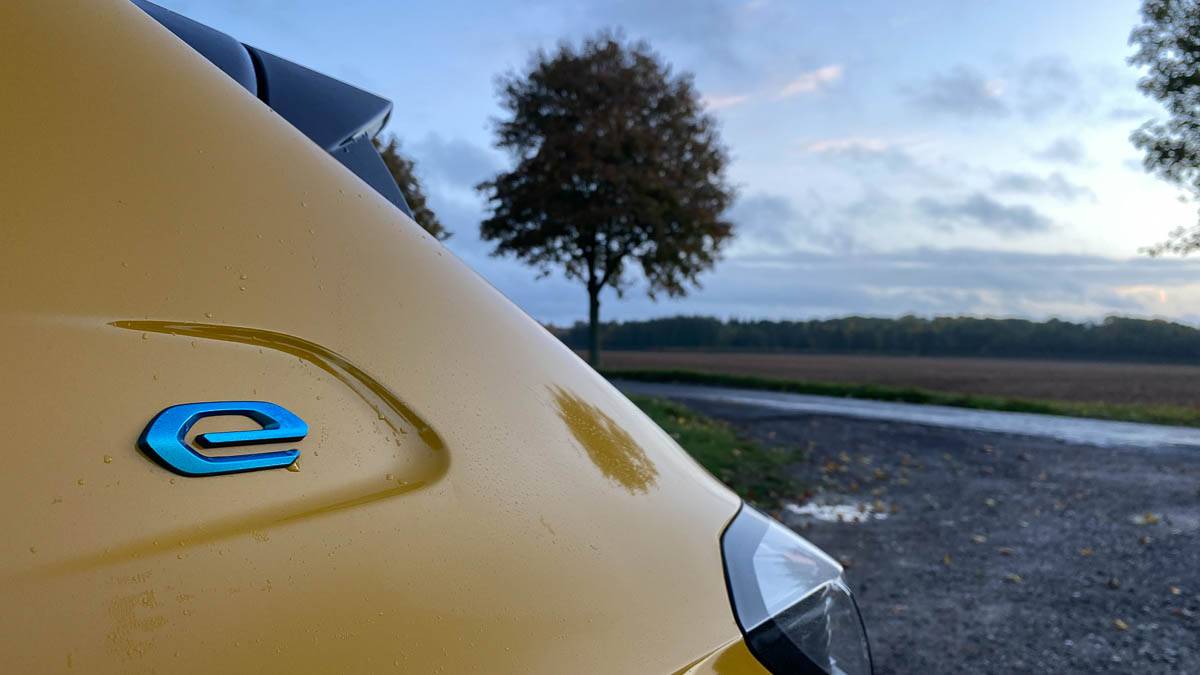 peugeot_e208-5