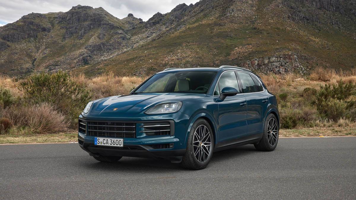2023_porsche_cayenne_1