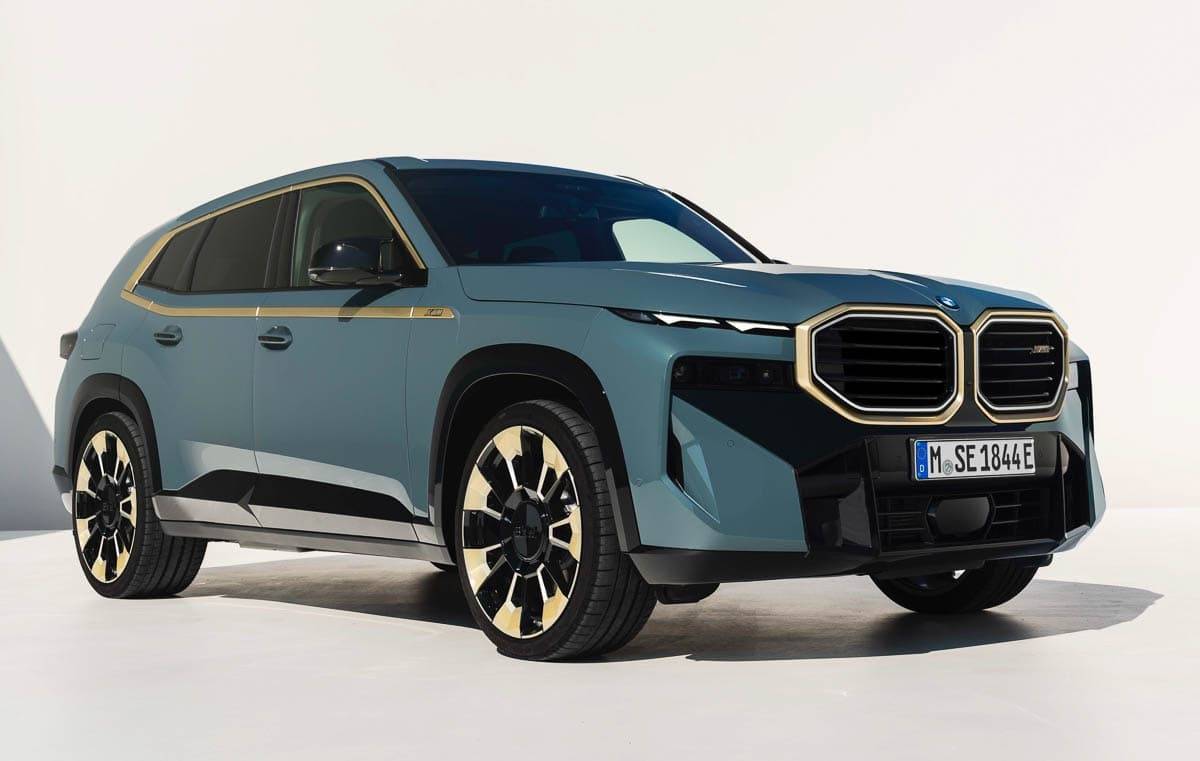 bmw_xm_1