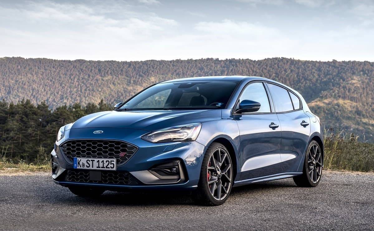 We Review the Ford Focus