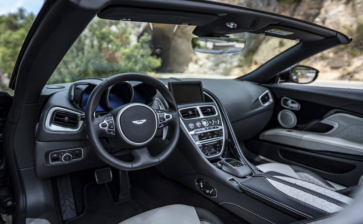 We review the 2019 Aston Martin DBS Superleggera - Interior